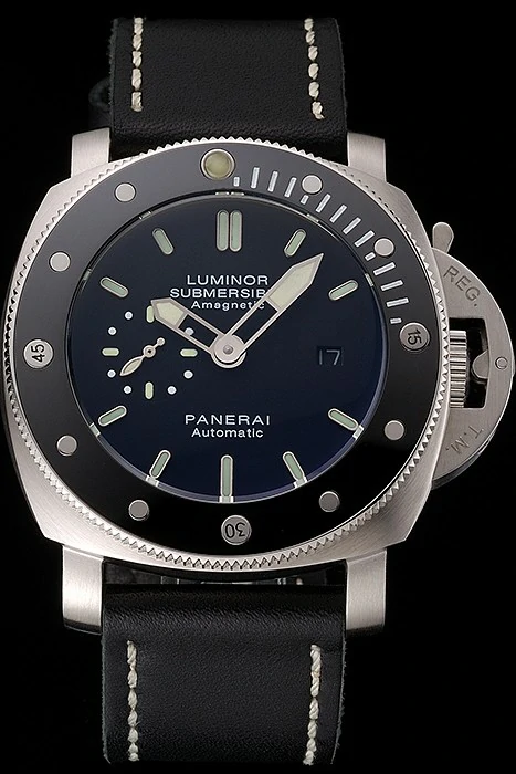 Panerai Luminor Submersible Black Dial Stainless Steel Case Black Bezel Black Leather Strap new122053