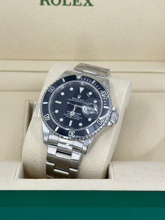 Pre-Owned Rolex Replica Watch Submariner Date 1999 16610