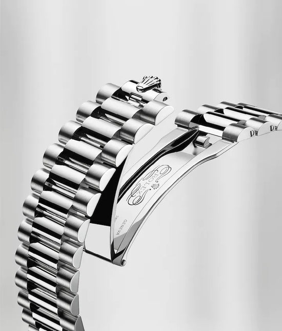 Rolex Replica Watch Day-Date 40 White gold 228239-0004